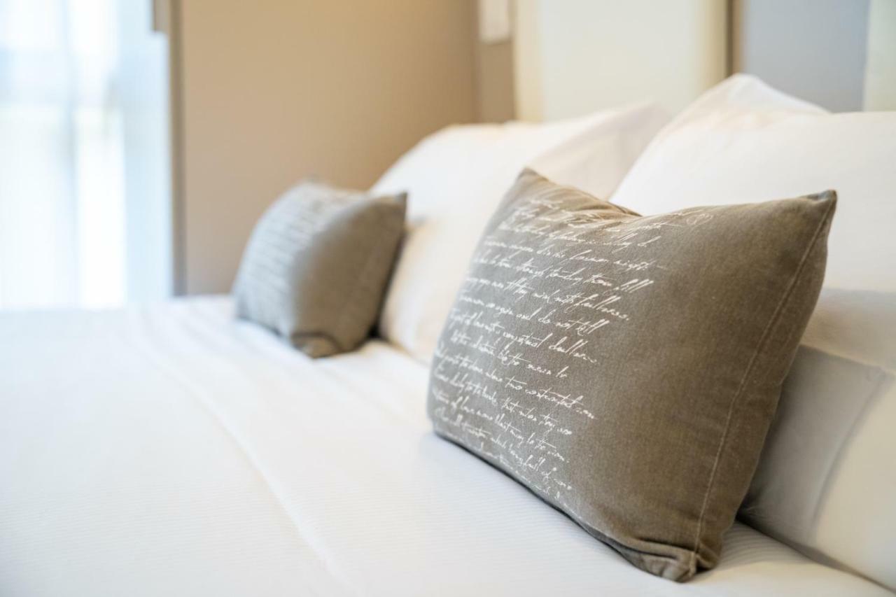 B City Hotel 巴多利诺 外观 照片